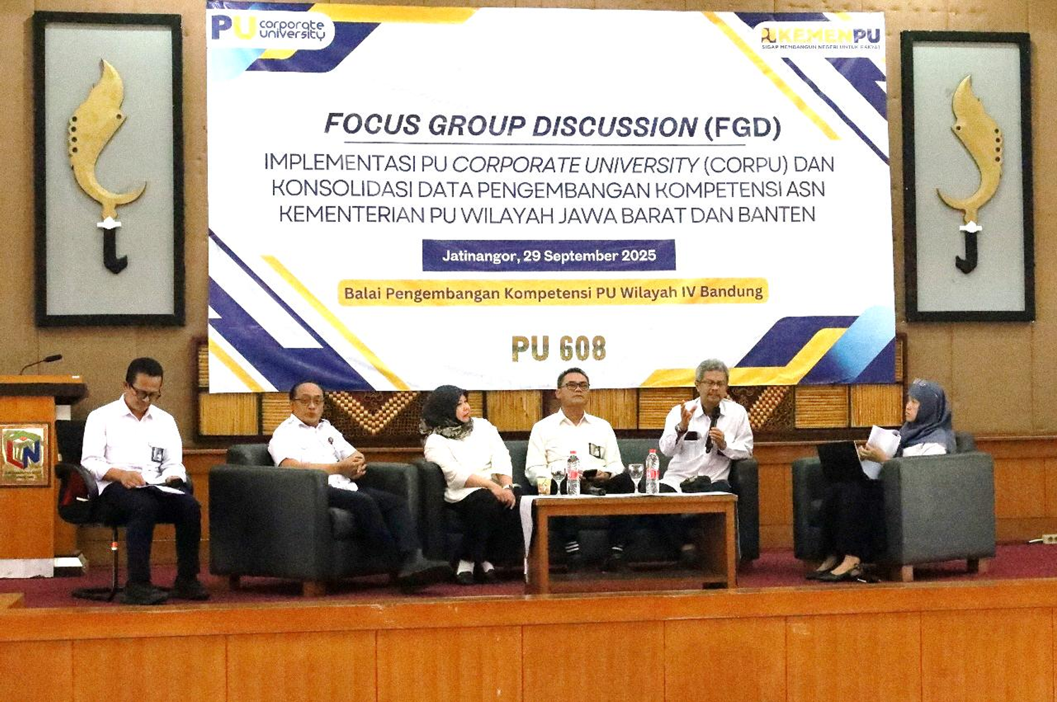 Narasumber dari Pusat PengelolaanTalenta; Pusat Pengembangan Kompetensi SDA, Cipta Karya dan Prasarana Strategis; Pusat Pengembangan Kompetensi Bina Marga, PI dan PIW; dan Pusat Pengembangan Kompetensi Manajemen.