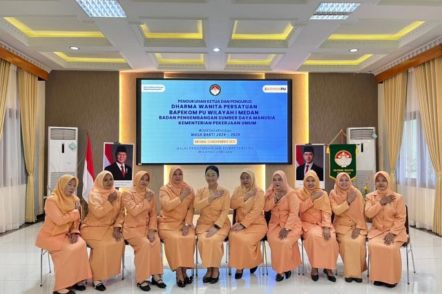 Pengukuhan Ketua dan Pengurus DWP Bapekom I Medan 2025