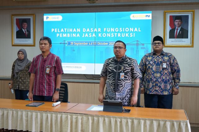25 Peserta Dinyatakan Lulus dari Pelatihan Dasar Fungsional Pembina Jasa Konstruksi