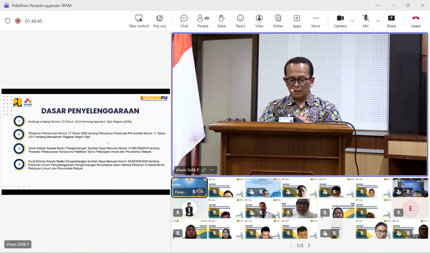 Kepala Bapekom PU Wilayah IV Bandung, Ero, menyampaikan laporan penyelenggaraan Pelatihan SPAM pada acara Pembukaan