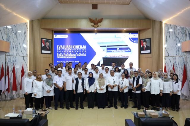 Rapat Evaluasi Hasi Kinerja dan Identifikasi Isu Pengembangan Kompetensi