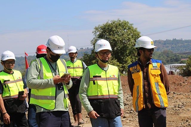 Kunjungan Lapangan SMKKK Ahli Muda di Proyek Pekerjaan Bendungan Jenelata