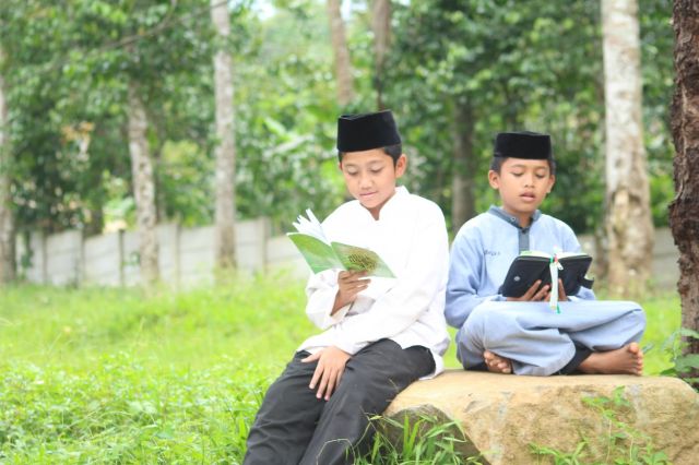 Hari Santri Nasional 2025, Momentum Perkuat Semangat Moderasi dan Pembangunan